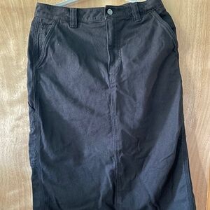 TNA  Black Midi Skirt Greenwich High Rise Carpenter  Aritzia sz10